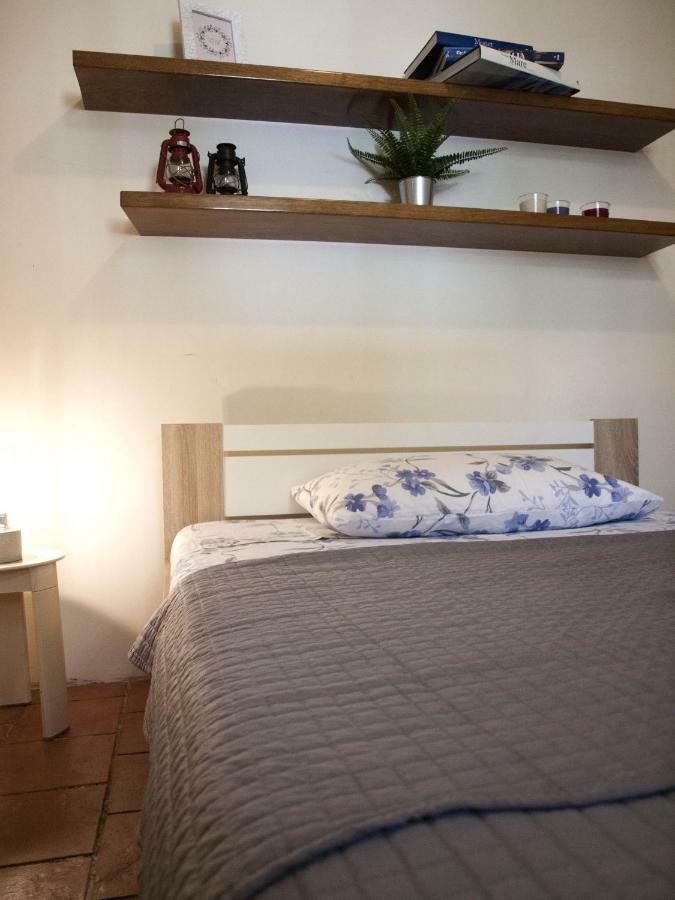 Casa Marina - Appartamento Nel Residence Di Nesso Exterior photo